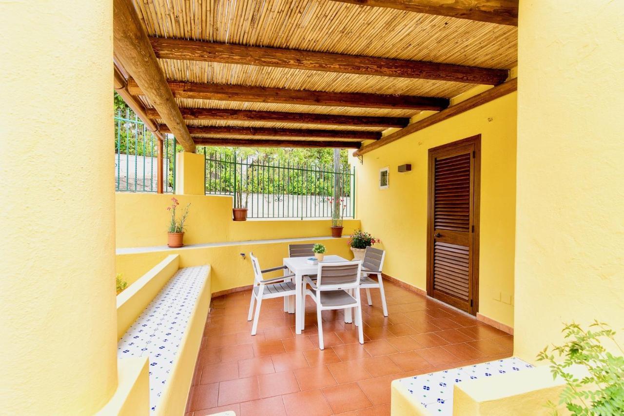 Il Veliero Blu B&B Lipari Centro Buitenkant foto