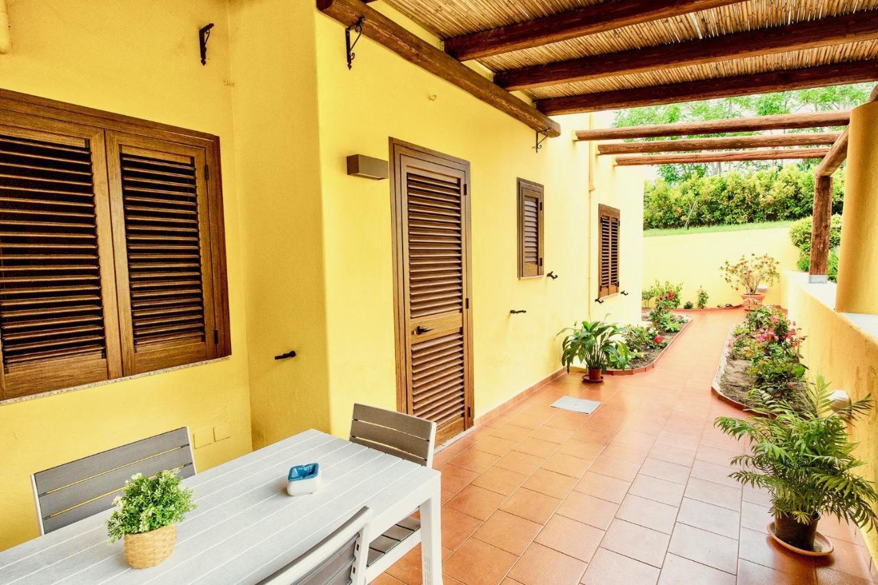 Il Veliero Blu B&B Lipari Centro Buitenkant foto