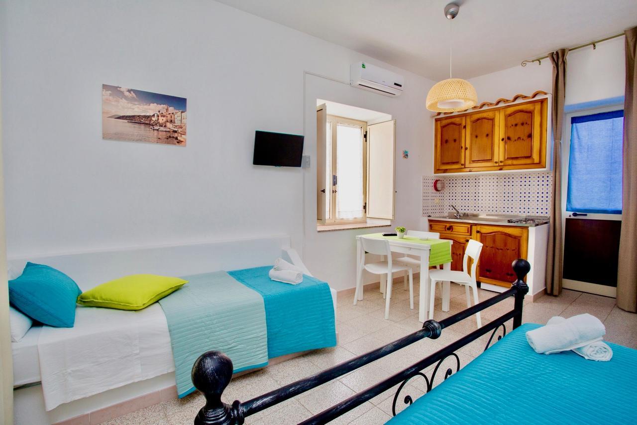 Il Veliero Blu B&B Lipari Centro Buitenkant foto