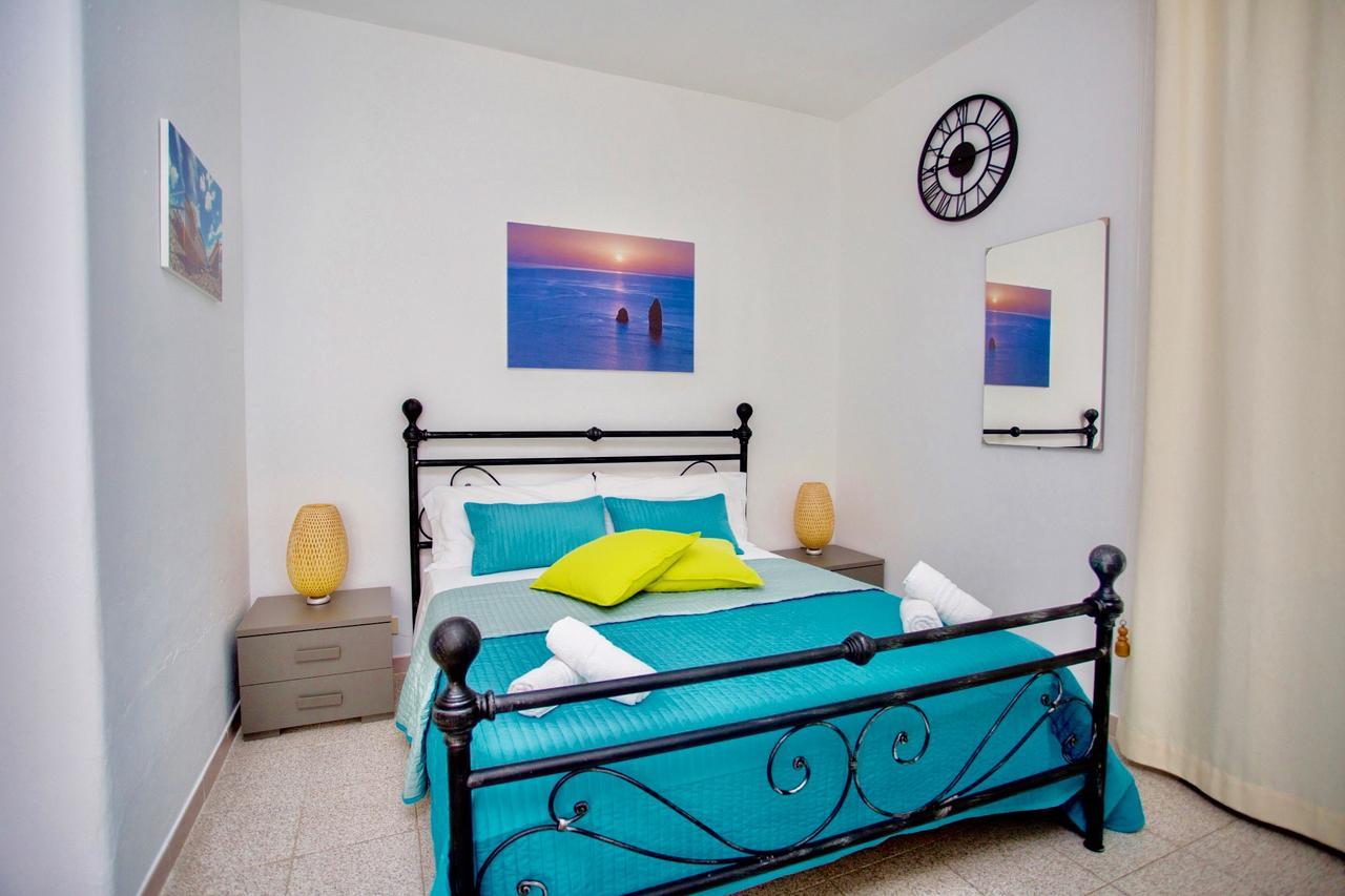 Il Veliero Blu B&B Lipari Centro Buitenkant foto