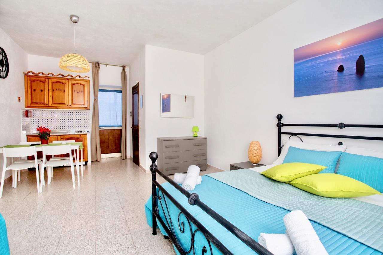 Il Veliero Blu B&B Lipari Centro Buitenkant foto