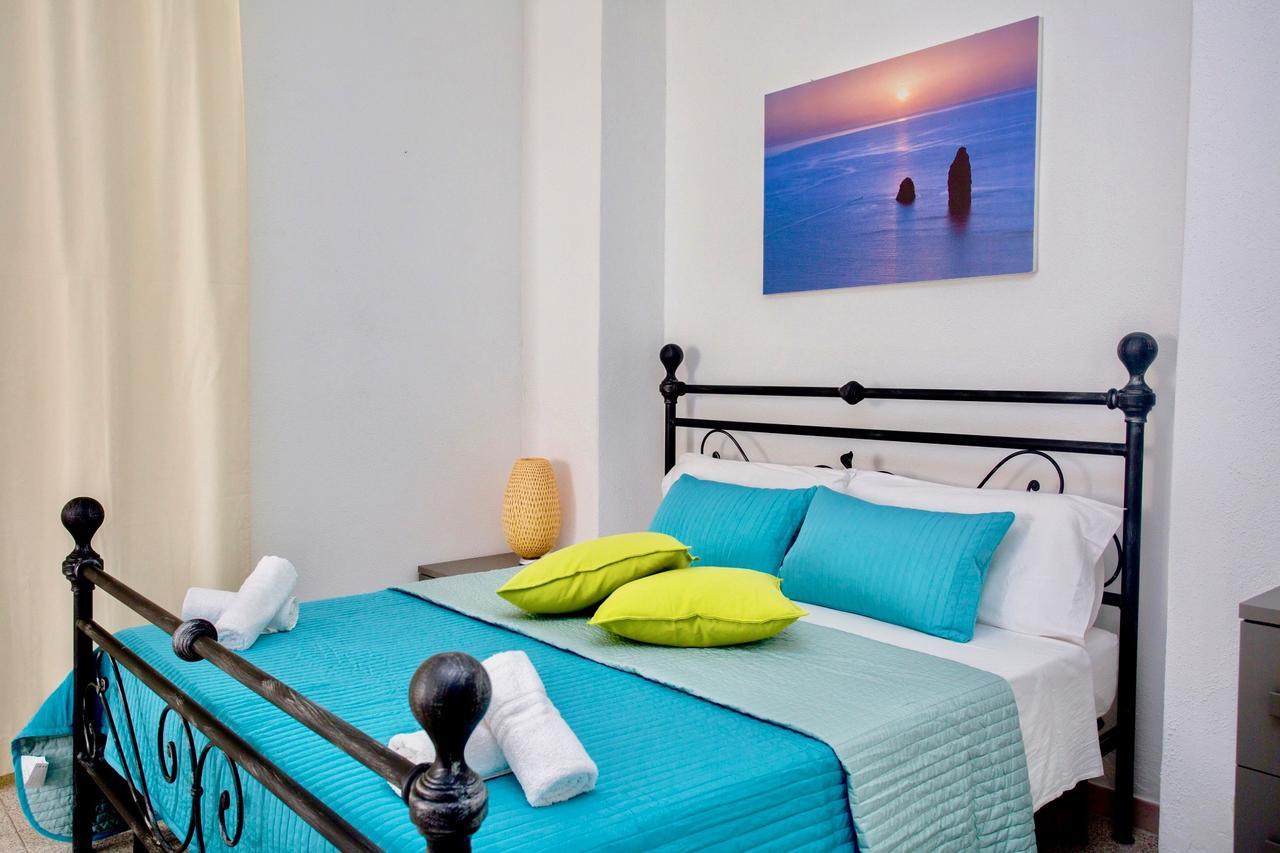 Il Veliero Blu B&B Lipari Centro Buitenkant foto