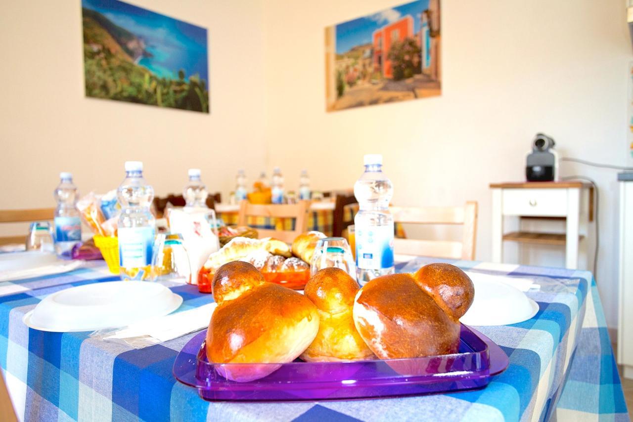 Il Veliero Blu B&B Lipari Centro Buitenkant foto