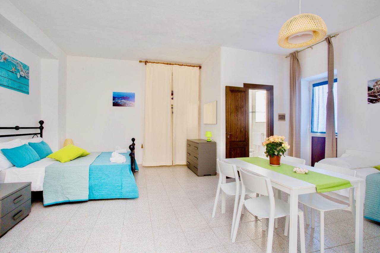 Il Veliero Blu B&B Lipari Centro Buitenkant foto