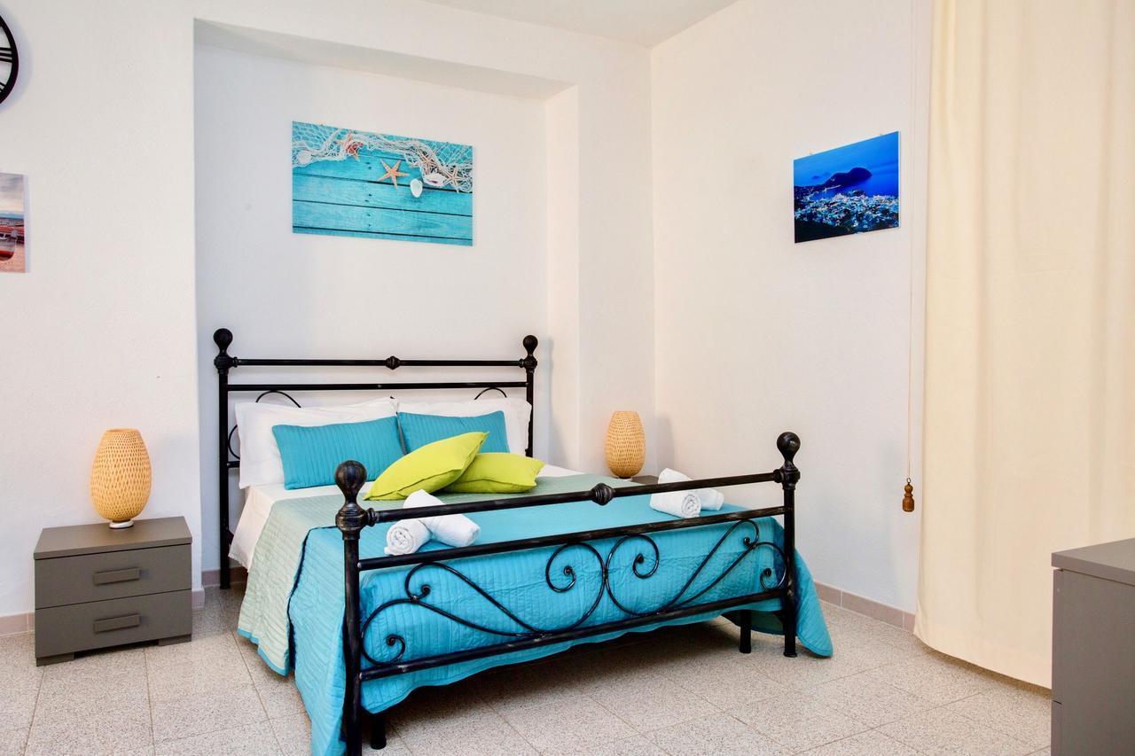 Il Veliero Blu B&B Lipari Centro Buitenkant foto